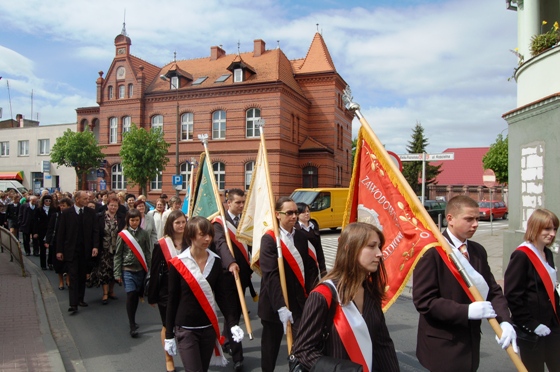 Uroczystość nadania imienia i sztandaru Gimnazjum nr 1